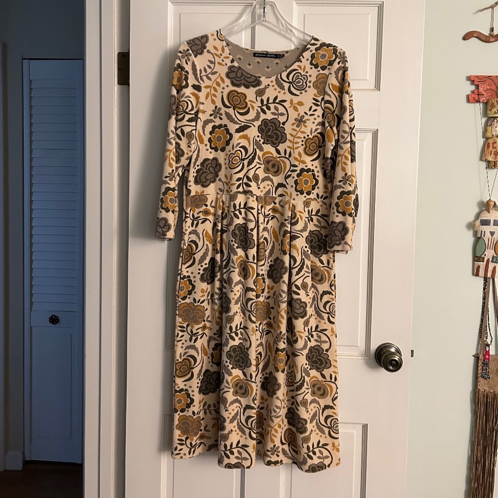 Gudrun Sjoden Velour Midi Dress - Flowers - Outlander Cottagecore - Highlander